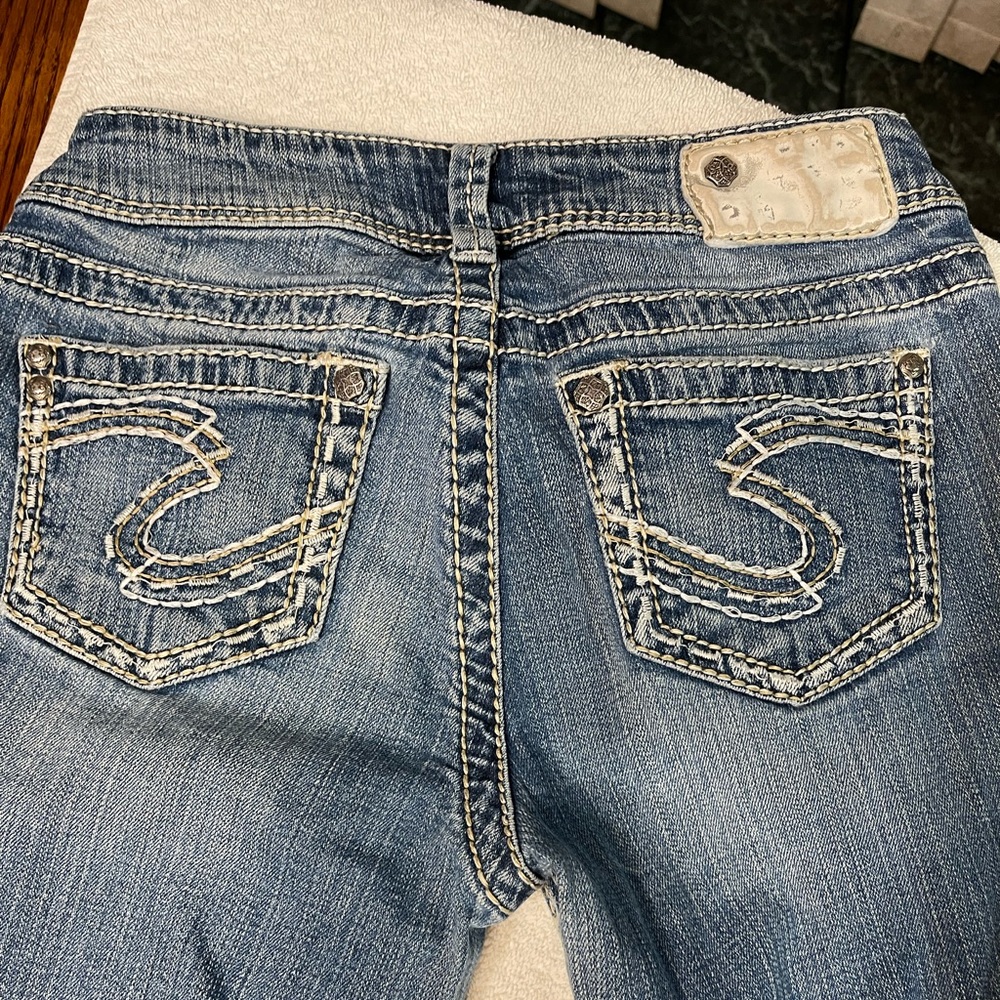Silver BC Jeans(Suki). Women’s size 26W/32L